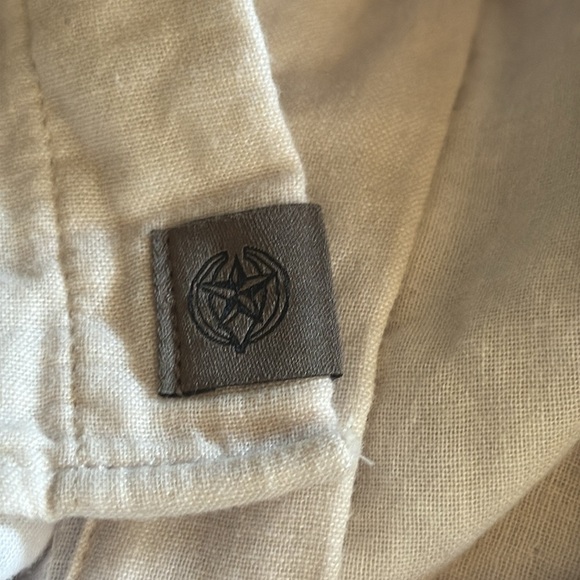 Banana Republic | Untucked Slim Fit - Picture 6 of 6